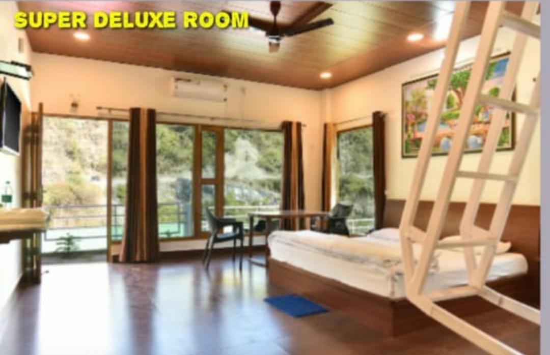 Riverside Resort Lansdowne Bagian luar foto