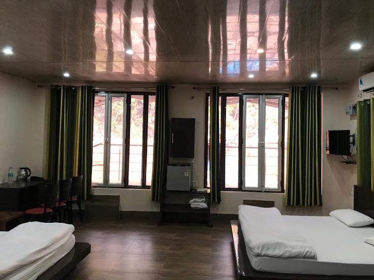 Riverside Resort Lansdowne Bagian luar foto